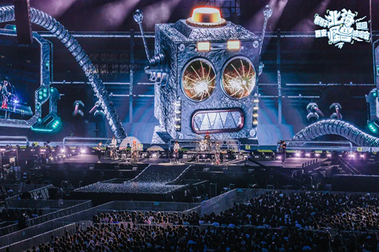 燃爆双城！3499拉斯维加斯大屏助力房东的猫、新裤子乐队打造璀璨视听盛宴